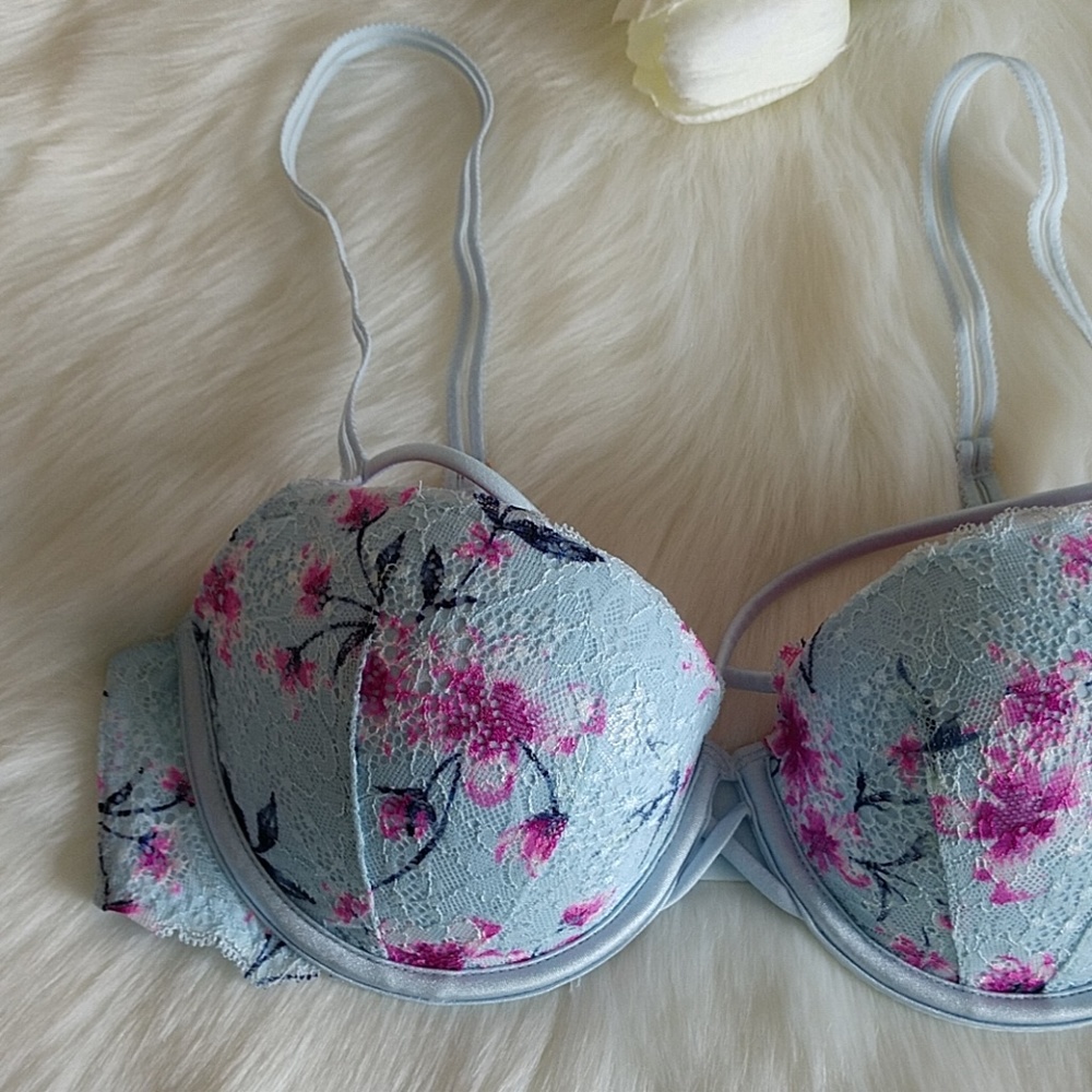 Sold Size 34C🌷 PINK VS DATE PUSH UP BRA .nwt - Picture 2 of 4